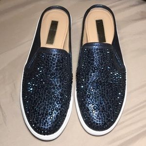 Slip on sneakers